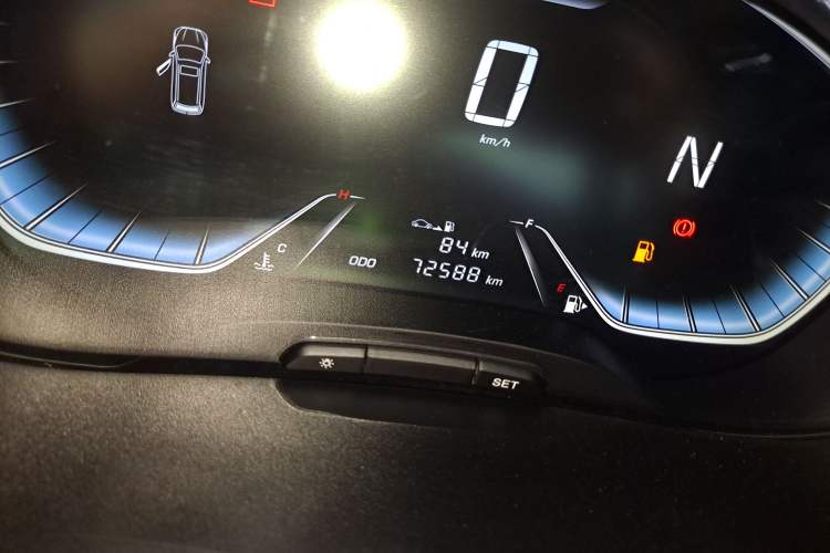 Used Baojun 360 2018 1.5L Automatic Elite Version National V Odometer Close Up