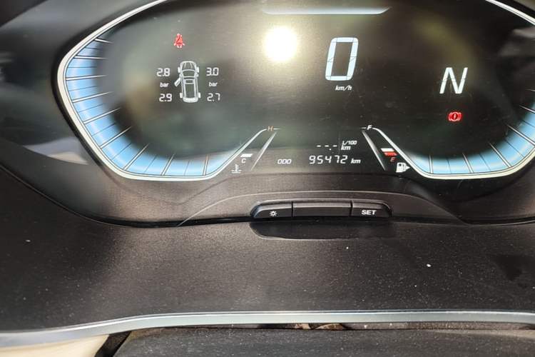 Used Baojun 360 2018 1.5L Automatic Luxury Version China V Odometer Close Up