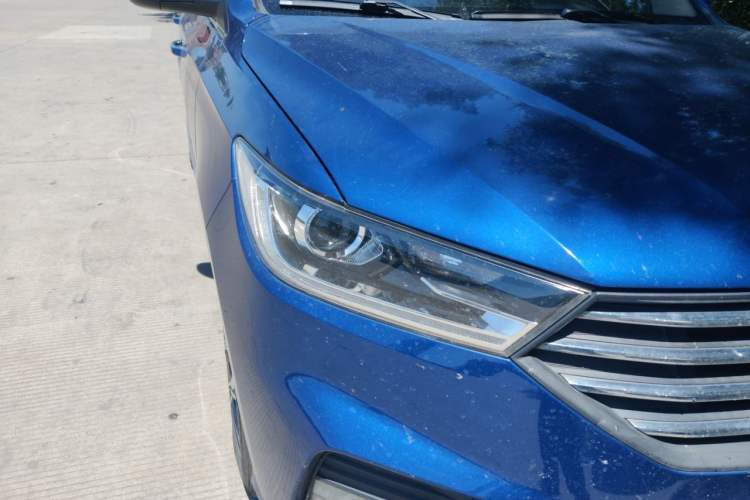 Used Baojun 360 2018 1.5L Manual Luxury Edition China V Right Front Headlight