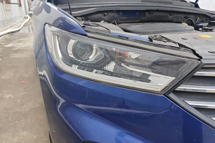 Used Baojun 360 2018 1.5L Automatic Elite Version National V Right Front Headlight