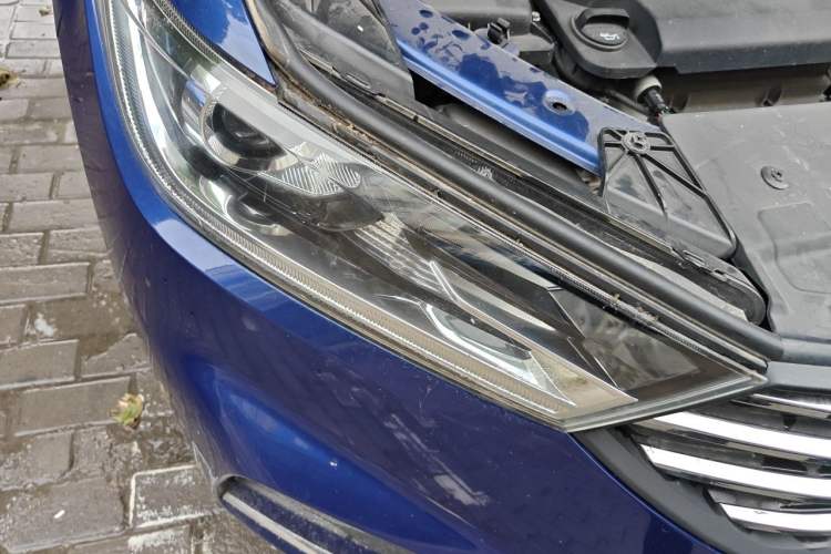 Used Baojun 360 2018 1.5L Manual Elite Version National V Right Front Headlight
