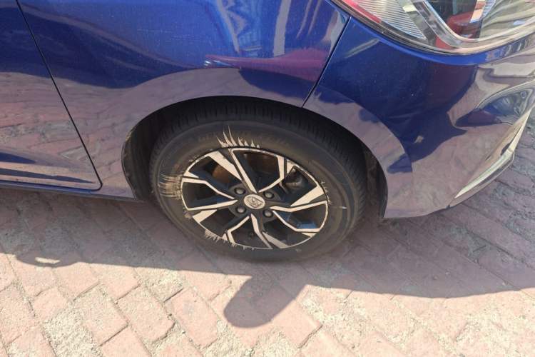 Used Baojun 360 2018 1.5L Automatic Luxury Version China V Right Front Wheel Hub