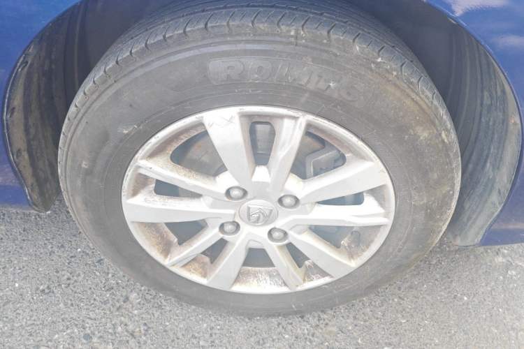 Used Baojun 360 2018 1.5L Automatic Elite Version National V Right Front Wheel Hub