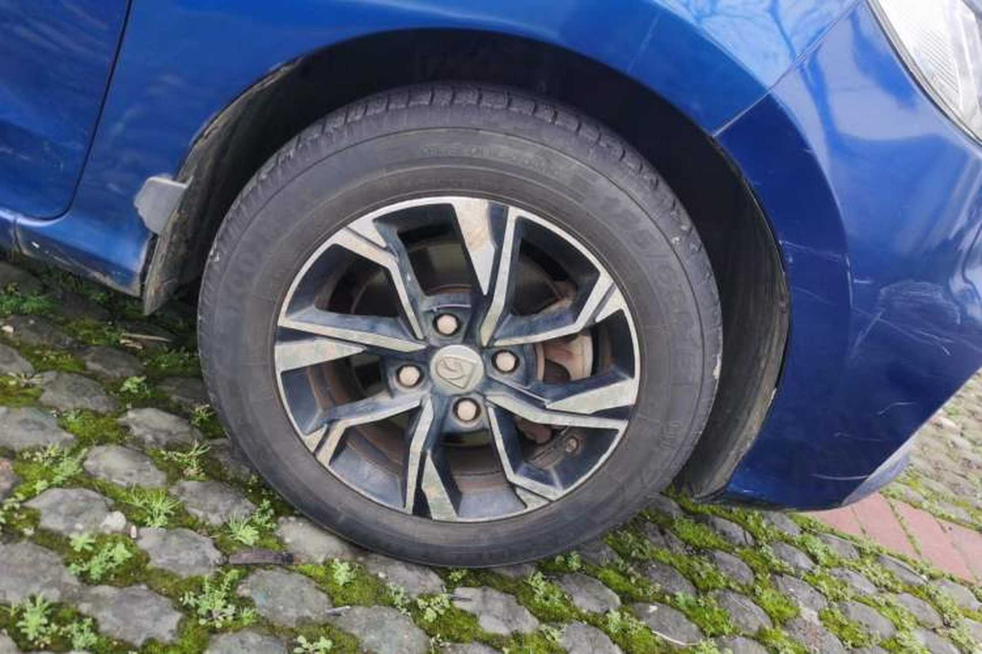 Used Baojun 360 2018 1.5L Automatic Luxury Version China V Right Front Wheel Hub