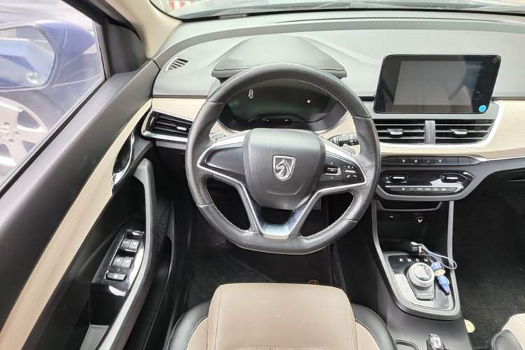 Used Baojun 360 2018 1.5L Automatic Luxury Version China V Steering Wheel