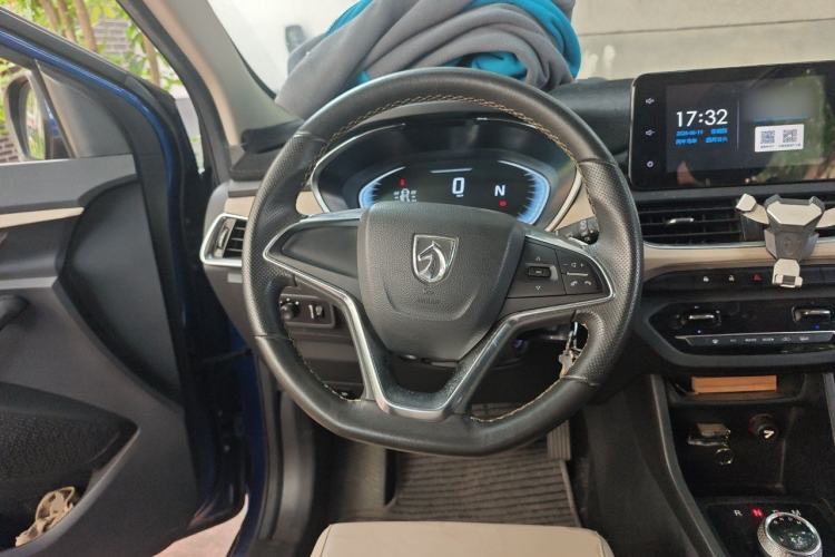 Used Baojun 360 2018 1.5L Automatic Luxury Version China V Steering Wheel