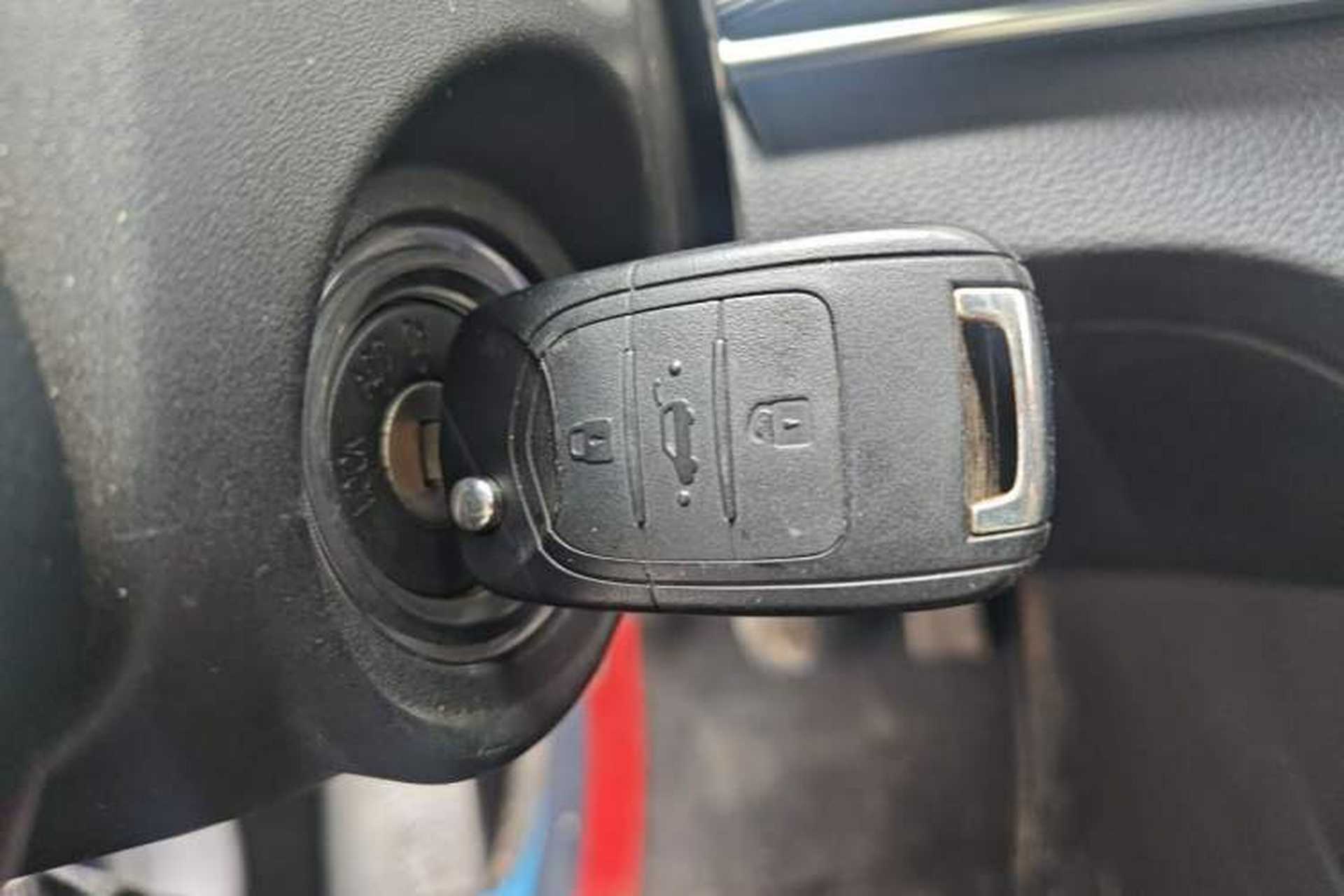 Used Baojun 360 2018 1.5L Manual Elite Version National V Vehicle Key