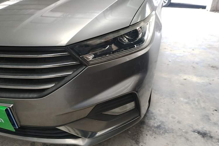 Used Baojun 360 2018 1.5L Manual Elite Version National V Left Front Headlight