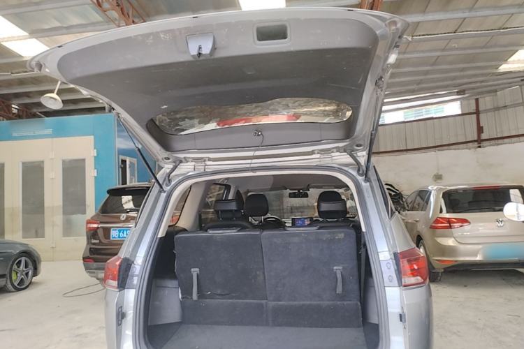 Used Baojun 360 2018 1.5L Manual Elite Version National V Trunk