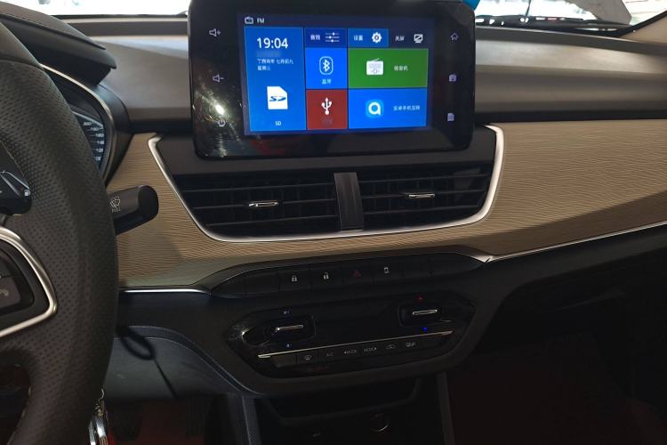Used Baojun 360 2018 1.5L Manual Luxury Edition China V Audio And AC Panel