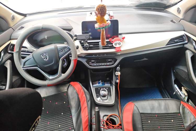 Used Baojun 360 2018 1.5L Automatic Luxury Version China V Center Console