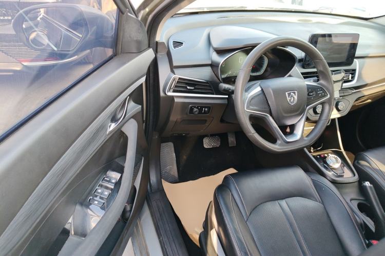 Used Baojun 360 2018 1.5L Automatic Elite Version National V Driver Seat