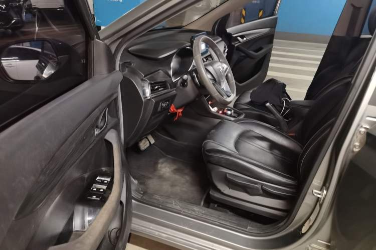 Used Baojun 360 2018 1.5L Automatic Elite Version National V Driver Seat
