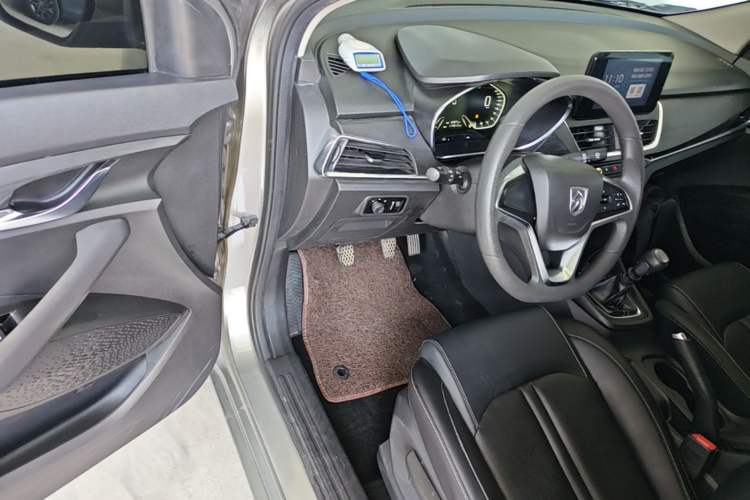 Used Baojun 360 2018 1.5L Manual Elite Version National V Driver Seat