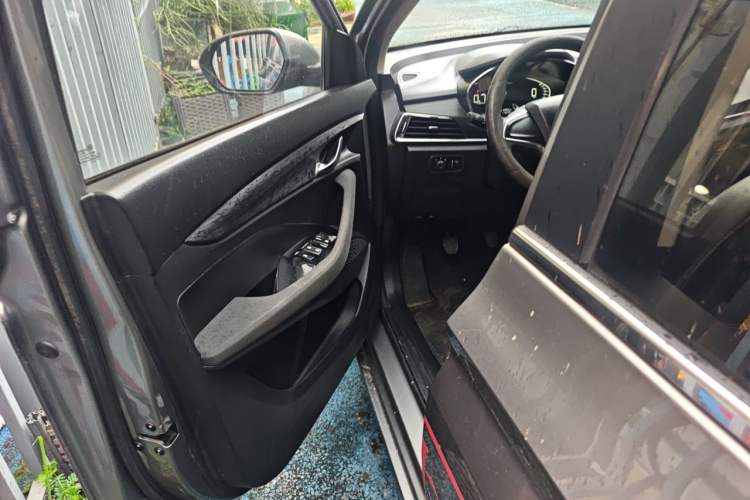 Used Baojun 360 2018 1.5L Manual Elite Version National V Driver Seat