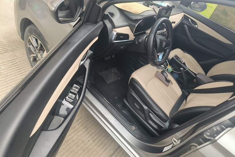Used Baojun 360 2018 1.5L Automatic Luxury Version China V Driver Seat