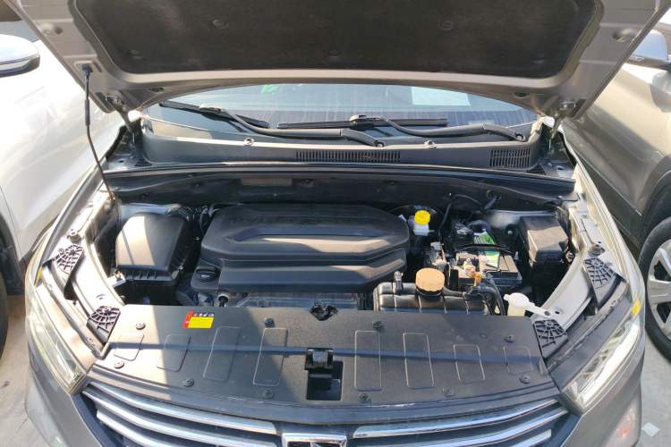 Used Baojun 360 2018 1.5L Automatic Elite Version National V Engine Bay