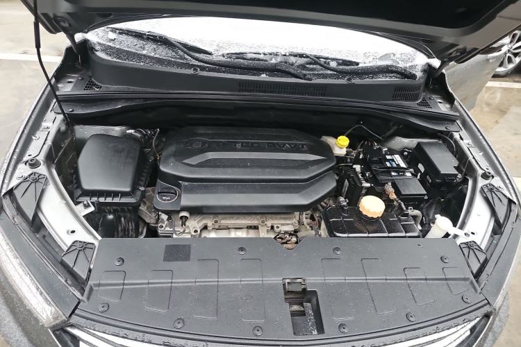 Used Baojun 360 2018 1.5L Automatic Luxury Version China V Engine Bay