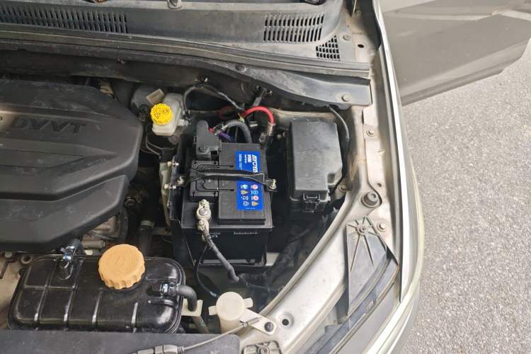 Used Baojun 360 2018 1.5L Manual Elite Version National V Engine Bay Left
