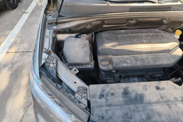 Used Baojun 360 2018 1.5L Manual Luxury Edition China V Engine Bay Right