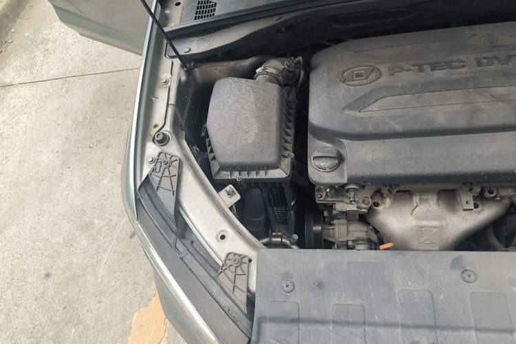 Used Baojun 360 2018 1.5L Automatic Luxury Version China V Engine Bay Right