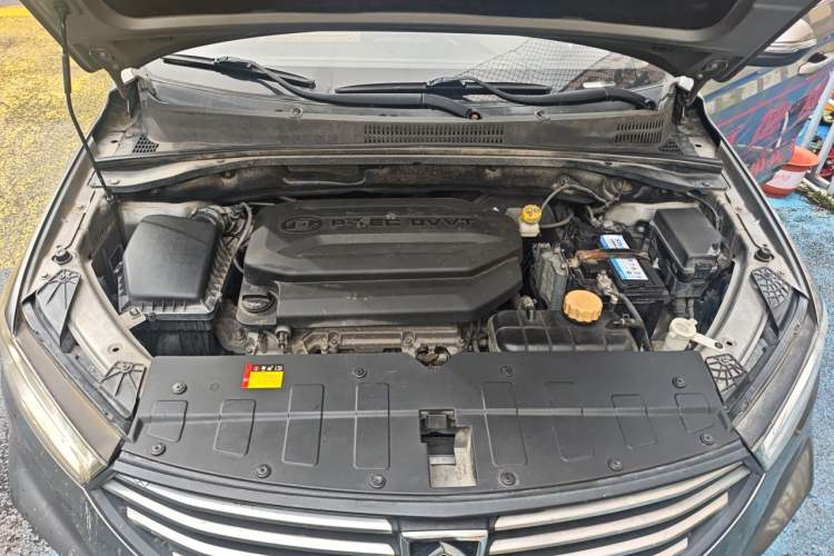 Used Baojun 360 2018 1.5L Manual Elite Version National V Engine Bay