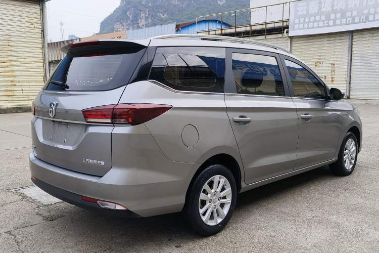 Used Baojun 360 2018 1.5L Manual Elite Version National V Exterior 5