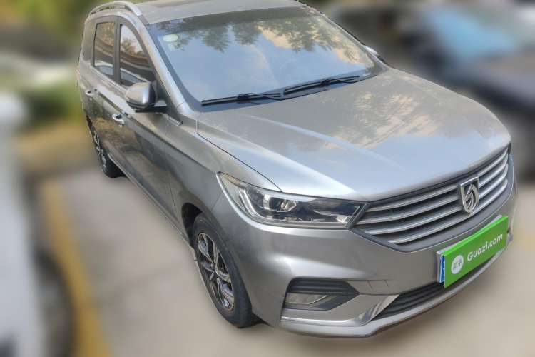 Used Baojun 360 2018 1.5L Manual Luxury Edition China V Front Right 45 Deg