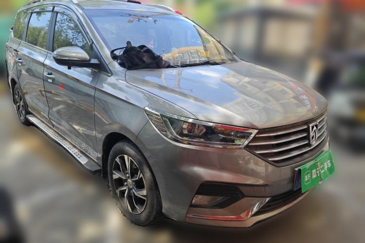 Used Baojun 360 2018 1.5L Automatic Luxury Version China V Front Right 45 Deg