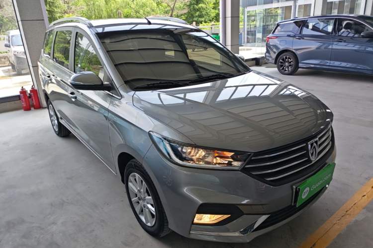 Used Baojun 360 2018 1.5L Manual Elite Version National V Front Right 45 Deg