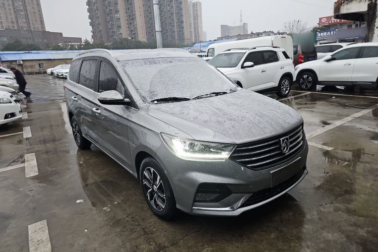 Used Baojun 360 2018 1.5L Automatic Luxury Version China V Front Right 45 Deg