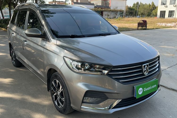 Used Baojun 360 2018 1.5L Manual Luxury Edition China V Front Right 45 Deg