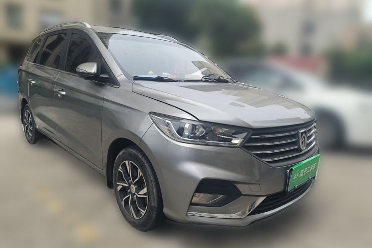 Used Baojun 360 2018 1.5L Automatic Luxury Version China V Front Right 45 Deg