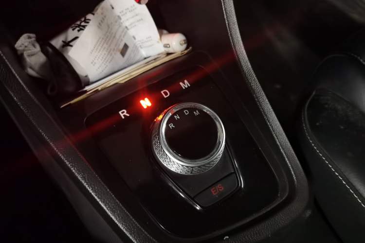 Used Baojun 360 2018 1.5L Automatic Elite Version National V Gear Lever