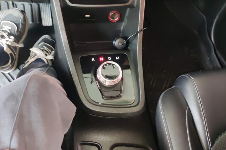 Used Baojun 360 2018 1.5L Automatic Elite Version National V Gear Lever
