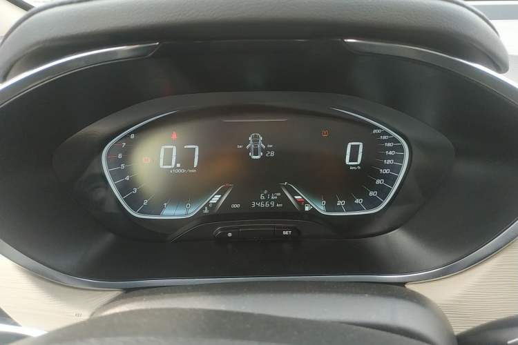 Used Baojun 360 2018 1.5L Manual Luxury Edition China V Instrument Cluster