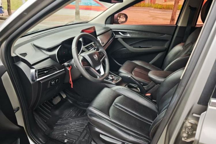 Used Baojun 360 2018 1.5L Automatic Elite Version National V Interior 2