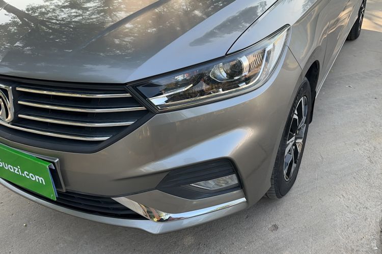Used Baojun 360 2018 1.5L Manual Luxury Edition China V Left Front Headlight