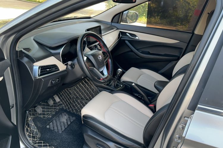 Used Baojun 360 2018 1.5L Manual Luxury Edition China V Left Front Seat