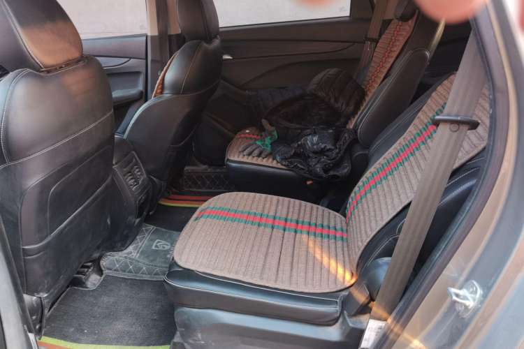 Used Baojun 360 2018 1.5L Manual Elite Version National V Left Rear Seat