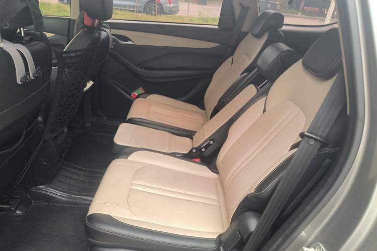 Used Baojun 360 2018 1.5L Automatic Luxury Version China V Left Rear Seat