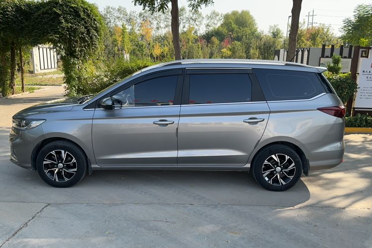 Used Baojun 360 2018 1.5L Manual Luxury Edition China V Left Side