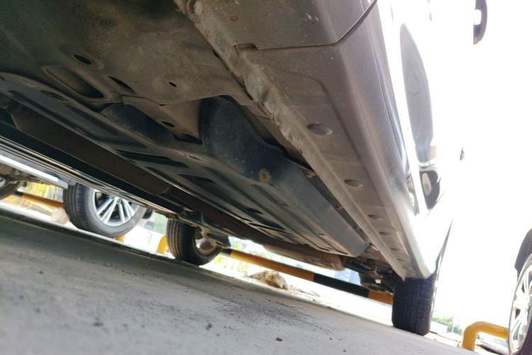 Used Baojun 360 2018 1.5L Automatic Elite Version National V Left Side Sill