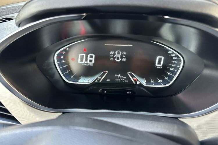 Used Baojun 360 2018 1.5L Manual Luxury Edition China V Odometer Close Up