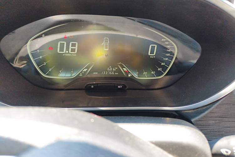 Used Baojun 360 2018 1.5L Manual Elite Version National V Odometer Close Up