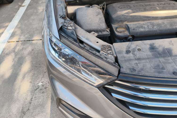 Used Baojun 360 2018 1.5L Manual Luxury Edition China V Right Front Headlight