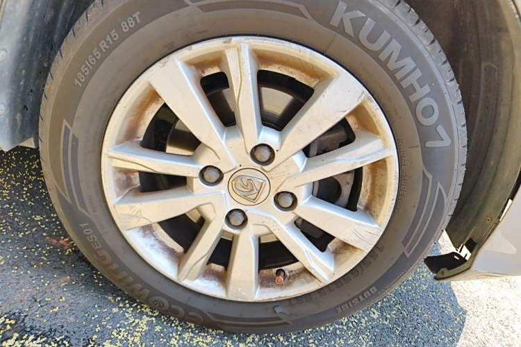 Used Baojun 360 2018 1.5L Manual Elite Version National V Right Front Wheel Hub