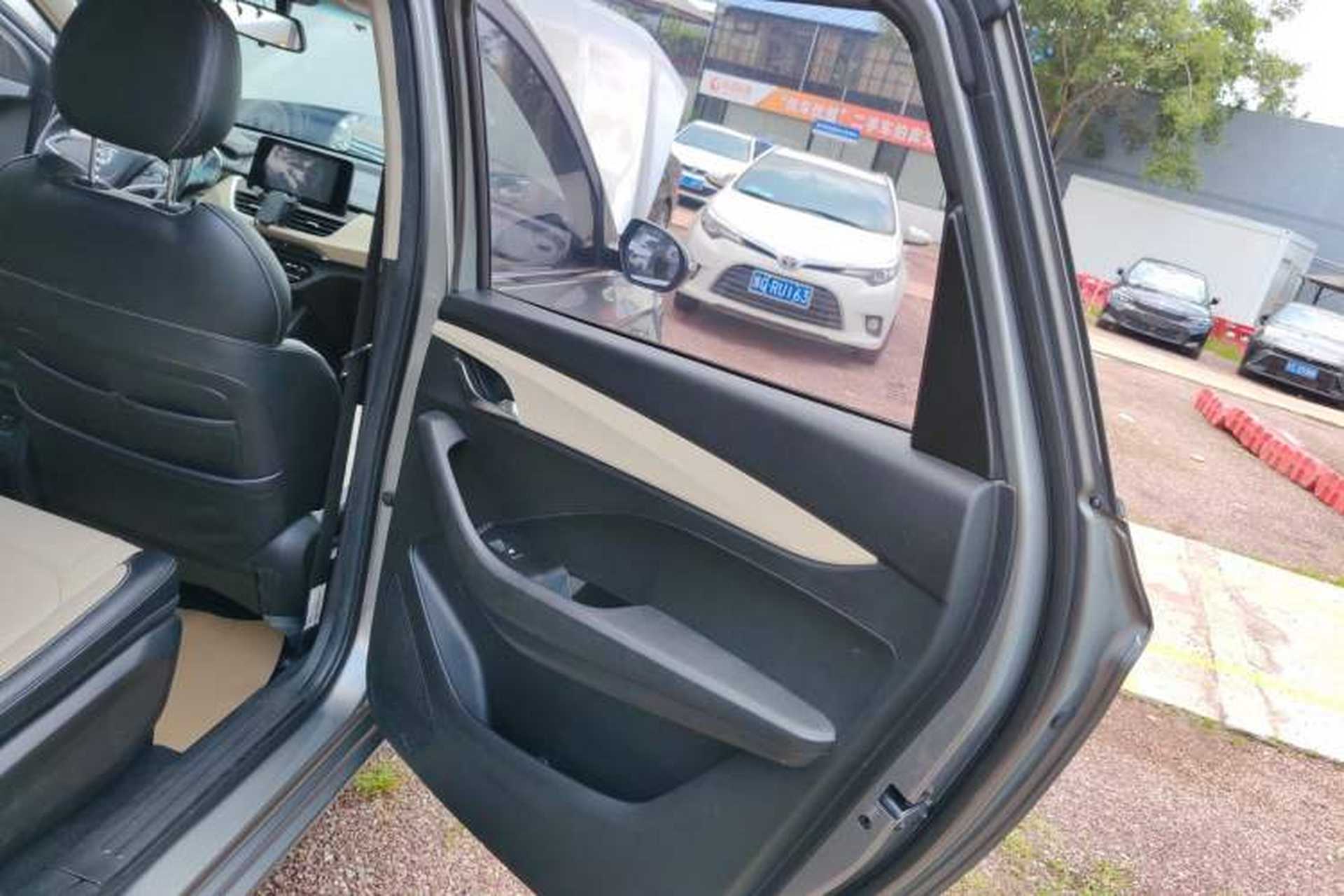 Used Baojun 360 2018 1.5L Automatic Luxury Version China V Right Rear Door Interior