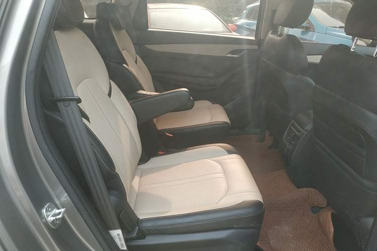 Used Baojun 360 2018 1.5L Manual Luxury Edition China V Right Rear Seat