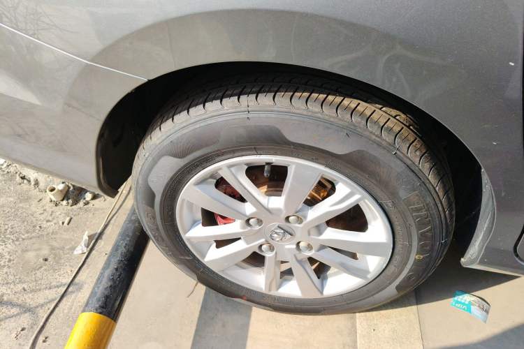 Used Baojun 360 2018 1.5L Automatic Elite Version National V Right Rear Wheel Hub